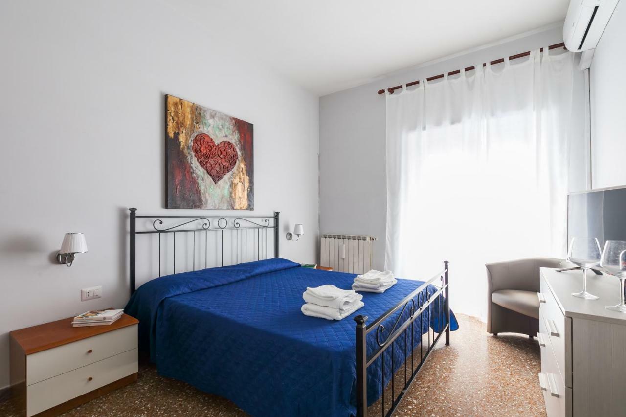 Guest House Marconi Рим Екстер'єр фото