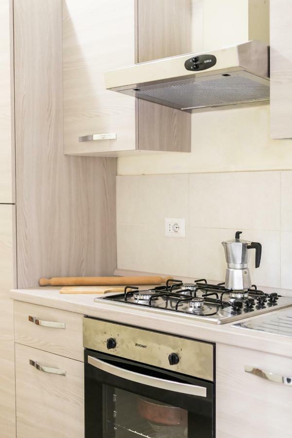 Guest House Marconi Рим Екстер'єр фото