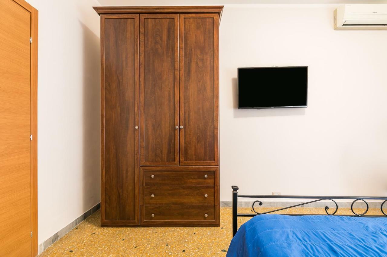Guest House Marconi Рим Екстер'єр фото