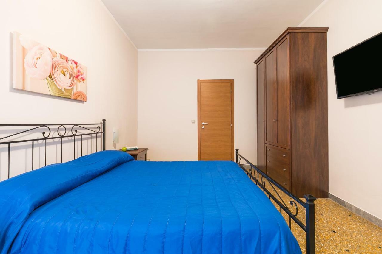 Guest House Marconi Рим Екстер'єр фото