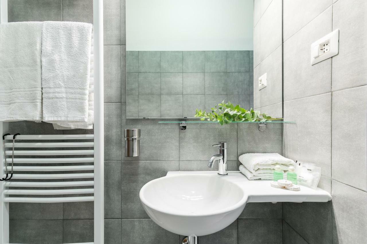 Guest House Marconi Рим Екстер'єр фото