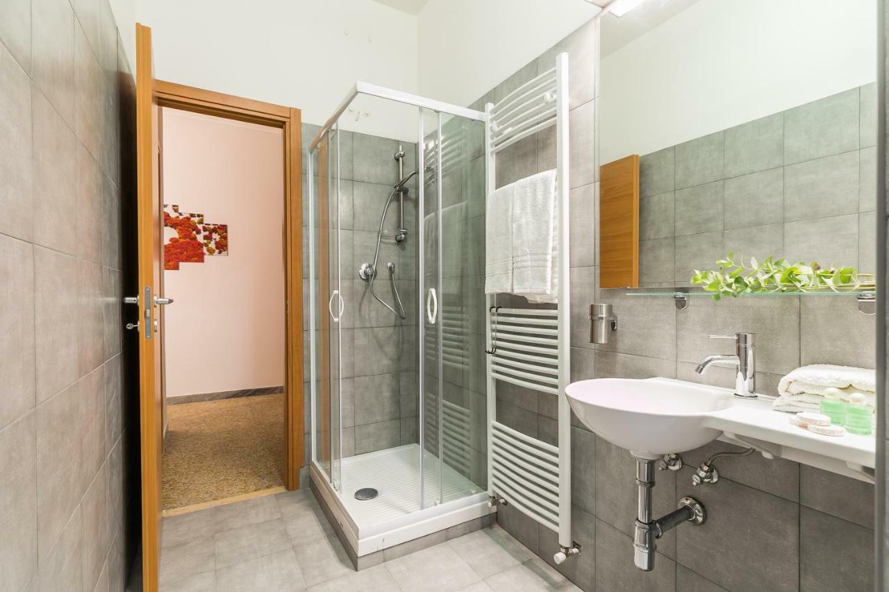 Guest House Marconi Рим Екстер'єр фото